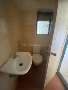 Bathroom Image of 902 Sq.ft 2 BHK Apartment / Flat for sale in Haware Citi, Kasarvadavali Thane for Rs. 6500000
