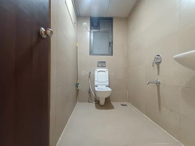 Image of 860 Sq.ft 2 BHK Apartment / Flat for rent in Runwal Eirene, Thane West, Thane for Rs. 38000