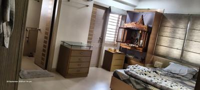 Bedroom Image of 2250 Sq.ft 3 BHK Apartment / Flat for sale in Satellite Ahmedabad for Rs. 11100000