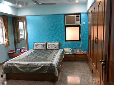 Bedroom Image of 2000 Sq.ft 3 BHK Apartment / Flat for sale in Juhu Mumbai for Rs. 95000000