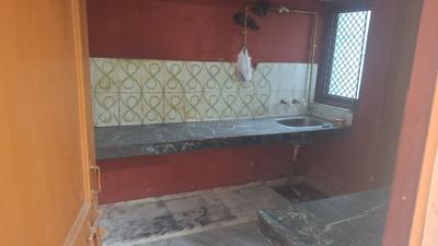 Kitchen Image of 1050 Sq.ft 2 BHK Apartment / Flat for rent in Govindpuram Ghaziabad for Rs. 8000