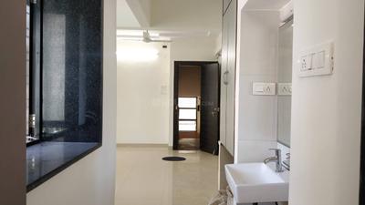 Image of 680 Sq.ft 1.5 BHK Apartment / Flat for sale in Matunga West, Mumbai for Rs. 26000000