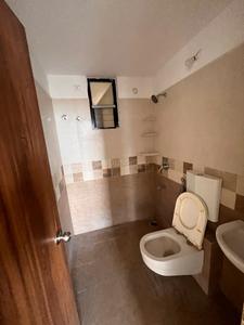 Bathroom Image of 1250 Sq.ft 2 BHK Apartment / Flat for rent in DB Pride, Talawali Chanda Indore for Rs. 20000