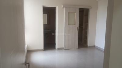 Bedroom Image of 1305 Sq.ft 3 BHK Apartment / Flat for sale in Emaar Emerald Estate, Sector 65 Gurgaon for Rs. 23900000