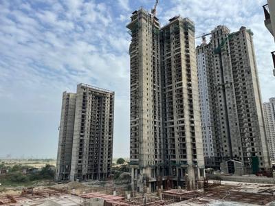 Image of 2062 Sq.ft 3 BHK Apartment / Flat for sale in Sector 150, Noida for Rs. 24300000