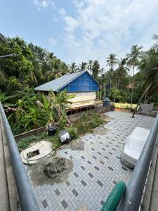 Balcony Image of 200 Sq.ft 1 RK Studio for rent in Kunnamkulam Thrissur for Rs. 5300