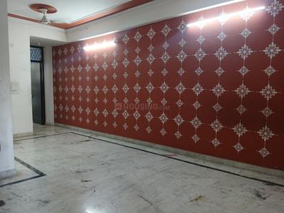 Living Room Image of 950 Sq.ft 2 BHK Apartment / Flat for sale in Shalimar Garden Ghaziabad for Rs. 5400000