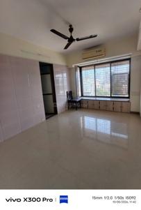 Hall Image of 1050 Sq.ft 2 BHK Apartment / Flat for rent in CMG Shatrunjay Tower, Dadar East Mumbai for Rs. 140000