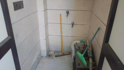 Bathroom Image of 1350 Sq.ft 3 BHK Builder Floor for sale in Fateh Nagar New Delhi for Rs. 18000000