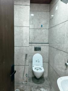 Bathroom Image of 1500 Sq.ft 3 BHK Builder Floor for sale in Bhicholi Mardana Indore for Rs. 10000000