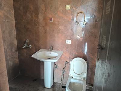 Image of 1485 Sq.ft 3 BHK Apartment / Flat for sale in Royal Heritage, Sector 70, Faridabad for Rs. 9800000