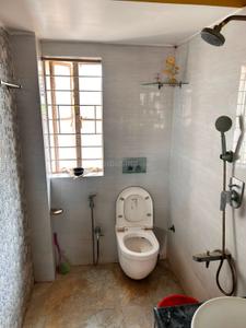 Image of 984 Sq.ft 2 BHK Builder Floor for sale in Dhakuria, Kolkata for Rs. 3200000
