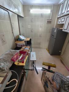 Kitchen Image of 650 Sq.ft 1 BHK Apartment / Flat for rent in Andheri West Mumbai for Rs. 52000