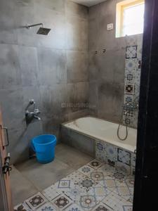 Image of 1400 Sq.ft 1 BHK Apartment / Flat for rent in Theegalagutta Palle, Karimnagar for Rs. 15000