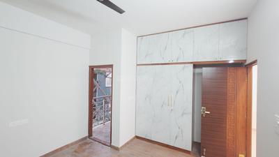 Bedroom Image of 1100 Sq.ft 2 BHK Apartment / Flat for rent in NRI Layout Bengaluru for Rs. 24000
