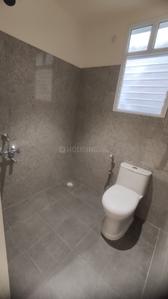 Bathroom Image of 1309 Sq.ft 3 BHK Apartment / Flat for sale in Provident Bayscape, Kelambakkam Chennai for Rs. 7500000