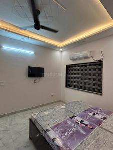 Bedroom Image of 1890 Sq.ft 3 BHK Builder Floor for rent in Kishanpur Dehradun for Rs. 46000