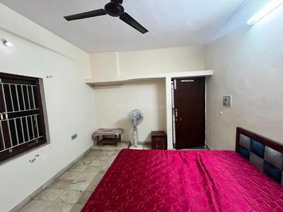 Bedroom Image of 850 Sq.ft 3 BHK Independent House for rent in Ghodasar Ahmedabad for Rs. 17000