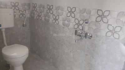 Bathroom Image of 620 Sq.ft 1 BHK Apartment / Flat for rent in Bibwewadi Pune for Rs. 16000