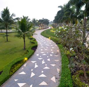 Image of 1070 Sq.ft 2 BHK Apartment / Flat for sale in Regency Antilia Phase V Avana, Ulhasnagar, Thane for Rs. 6900000