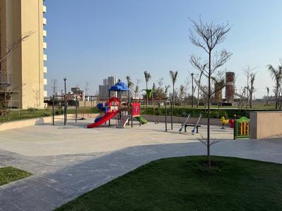 Image of 1704 Sq.ft 3 BHK Apartment / Flat for sale in Tulip Yellow, Sector 69, Gurgaon for Rs. 23300000