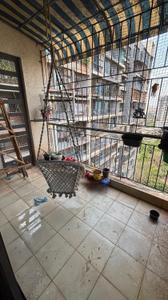 Balcony Image of 1100 Sq.ft 2 BHK Apartment / Flat for rent in Triveni Laurel, Kalyan West Kalyan for Rs. 28000