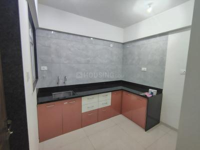 Kitchen Image of 950 Sq.ft 2 BHK Apartment / Flat for rent in Yerawada Pune for Rs. 30000