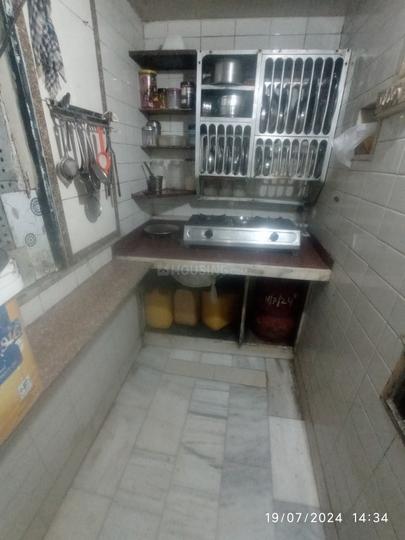 Pratap Nagar, Jogeshwari East Kitchen 1
