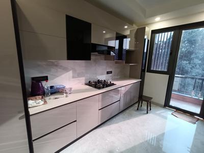 Kitchen Image of 2200 Sq.ft 3 BHK Builder Floor for rent in Sector 40 Gurgaon for Rs. 75000