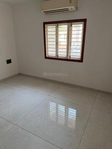 Bedroom Image of 3000 Sq.ft 3 BHK Villa for rent in Savaliya Madhuvan Bungalows, Shilaj Ahmedabad for Rs. 50000