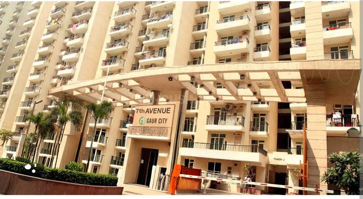 Gaur City 7th Avenue Main Image 1