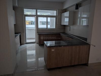 Kitchen Image of 3500 Sq.ft 4 BHK Apartment / Flat for sale in Parx Laureate, Sector 108 Noida for Rs. 80000000