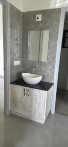 Bathroom Image of 1650 Sq.ft 3 BHK Apartment / Flat for rent in Sanskruti, Randesan Gandhinagar for Rs. 30000