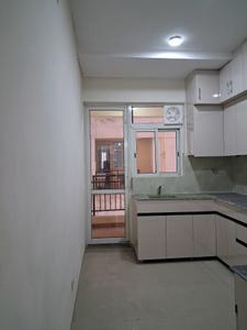Kitchen Image of 2000 Sq.ft 4 BHK Apartment / Flat for sale in Jaypee Kosmos, Sector 134 Noida for Rs. 21500000