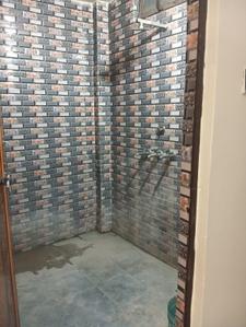 Bathroom Image of 1800 Sq.ft 3 BHK Independent House for rent in Dhoomanganj Allahabad for Rs. 13000