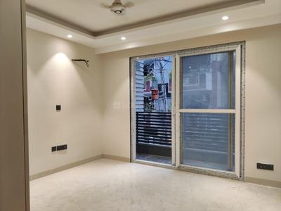 Bedroom Image of 3500 Sq.ft 3 BHK Builder Floor for rent in Freedom Fighters Enclave New Delhi for Rs. 55000
