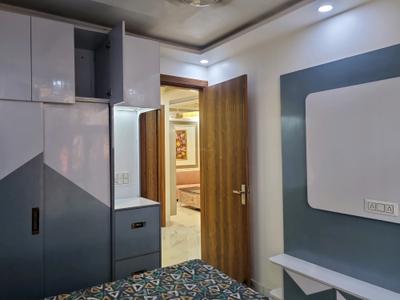 Bedroom Image of 810 Sq.ft 3 BHK Apartment / Flat for sale in Dwarka Mor New Delhi for Rs. 6000001