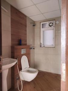 Common Bathroom Image of 1750 Sq.ft 3 BHK Apartment / Flat for sale in ACE Parkway, Sector 150 Noida for Rs. 27000000