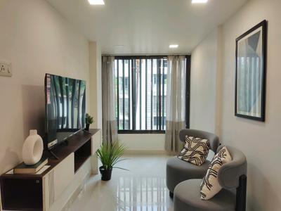 Study Room Image of 1750 Sq.ft 3 BHK Apartment / Flat for sale in Andheri West Mumbai for Rs. 64000000