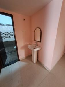 Bathroom Image of 1400 Sq.ft 2 BHK Builder Floor for rent in Shankar Nagar Raipur for Rs. 13000