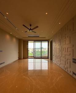 Bedroom Image of 14999 Sq.ft 5 BHK Duplex for sale in Model Town New Delhi for Rs. 200000000