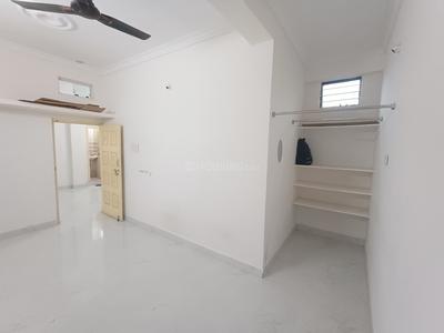 Bedroom Image of 800 Sq.ft 1 BHK Apartment / Flat for rent in Banjara Hills Hyderabad for Rs. 15000