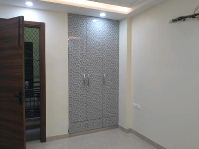 Bedroom Image of 850 Sq.ft 2 BHK Builder Floor for sale in Vikaspuri New Delhi for Rs. 11500000