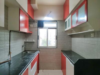 Kitchen Image of 951 Sq.ft 2 BHK Apartment / Flat for sale in Thane West Thane for Rs. 10000000