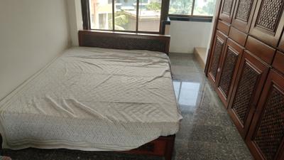 Bedroom Image of 900 Sq.ft 2 BHK Apartment / Flat for rent in Solomon Apartments, Pali Hill Mumbai for Rs. 165000