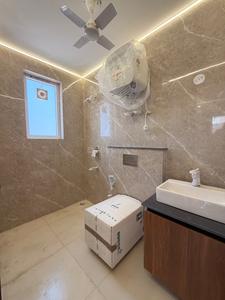 Bathroom Image of 2150 Sq.ft 3.5 BHK Builder Floor for sale in Mayfield Garden Luxury Floors, Mayfield Garden Gurgaon for Rs. 25900000