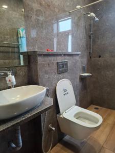 Image of 4000 Sq.ft 4 BHK Apartment / Flat for rent in Banjara Hills, Hyderabad for Rs. 200000