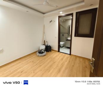 Bedroom Image of 1150 Sq.ft 3 BHK Builder Floor for sale in East Of Kailash New Delhi for Rs. 32500000
