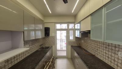 Kitchen Image of 2000 Sq.ft 3 BHK Apartment / Flat for sale in ATS Le Grandiose, Sector 150 Noida for Rs. 26000000