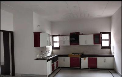 Kitchen Image of 1800 Sq.ft 2 BHK Builder Floor for rent in Model Town Bathinda for Rs. 16000